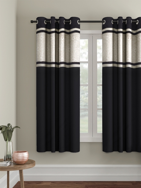 

eyda Black & Off-White Single Room Darkening Window Curtain