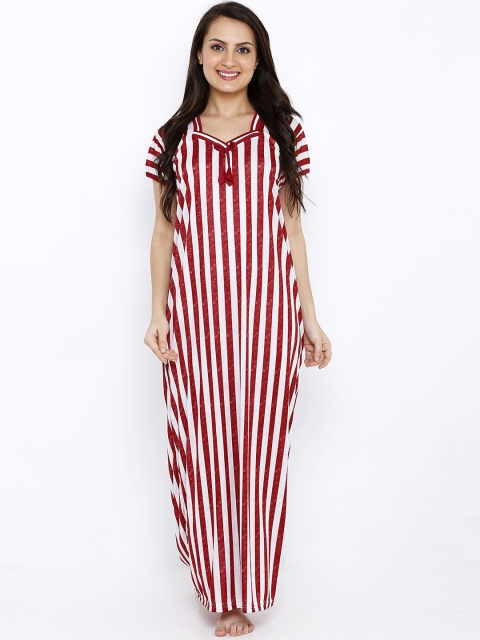 

Pretty Awesome White & Red Striped Nightdress