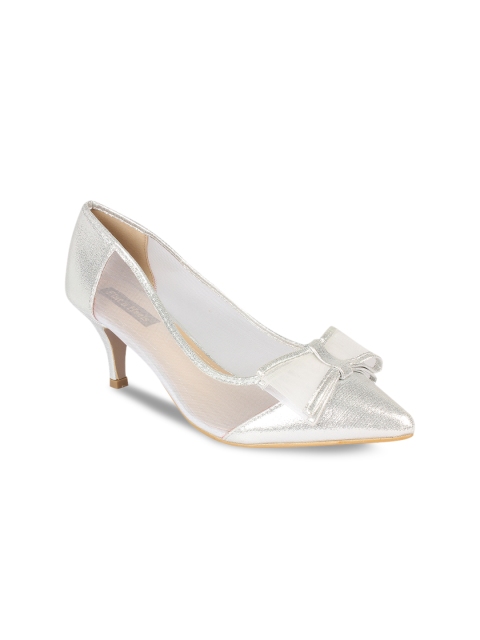 

Flat n Heels Women Silver-Toned Solid Pumps