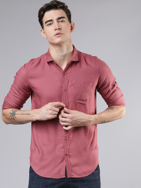 

Ecko Unltd Men Pink Slim Fit Solid Casual Shirt