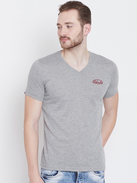 

Adobe Men Grey Solid V-Neck T-shirt