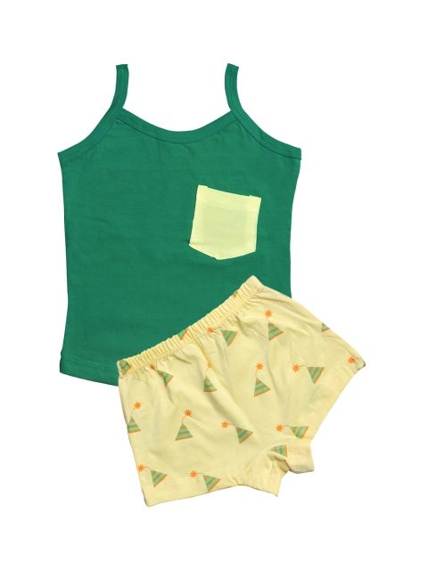 

You Got Plan B Girls Green & Beige Vest & Shorts Set