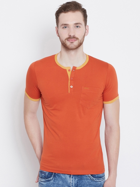 

Adobe Men Orange Solid Henley Neck T-shirt