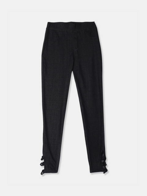 

Cherokee Girls Black Solid Knitted Jeggings