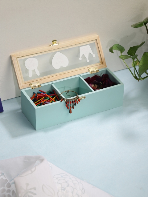 

Chumbak Blue & Beige Solid Jewellery Organiser