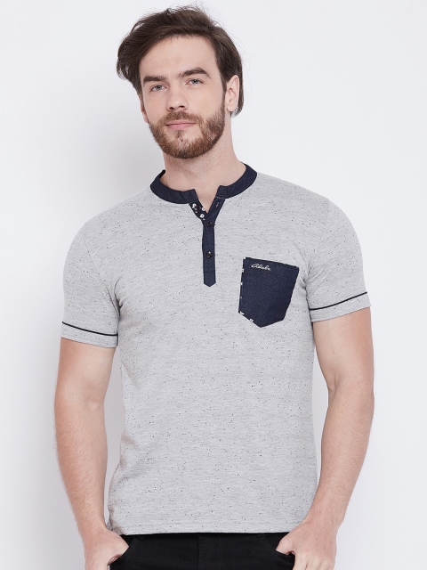 

Adobe Men Grey Melange & Navy Blue Solid Henley Neck T-shirt