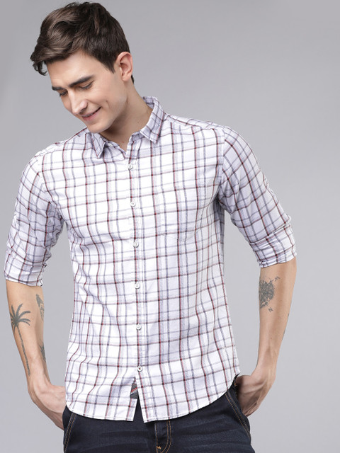 

LOCOMOTIVE Men White & Navy Blue Slim Fit Yarn Dyed Checked Casual Shirt