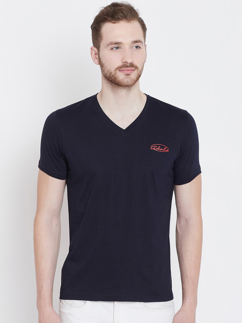 

Adobe Men Black Solid V-Neck T-shirt