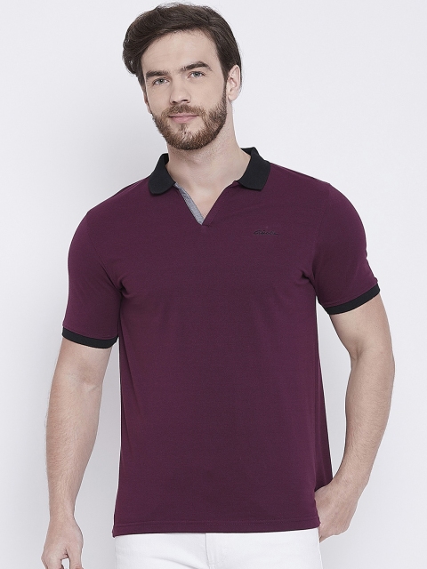 

Adobe Men Maroon & Black Solid Polo Collar T-shirt