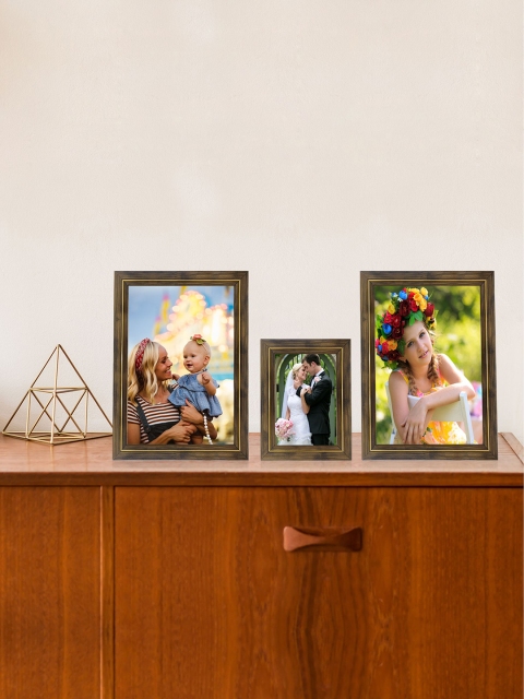 

RANDOM Set of 3 Brown Synthetic Individual Table-Top Collage Photo Frames