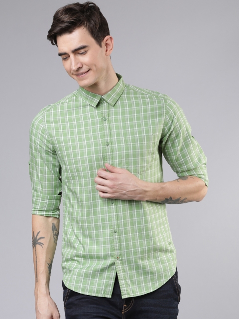 

LOCOMOTIVE Men Green & White Slim Fit Checked Casual Shirt