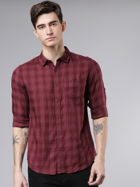 

Ecko Unltd Men Red & Pink Slim Fit Yarn Dyed Checked Casual Shirt