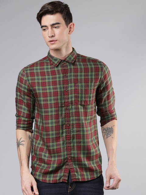 

Ecko Unltd Men Olive Green & Red Slim Fit Yarn Dyed Checked Casual Shirt