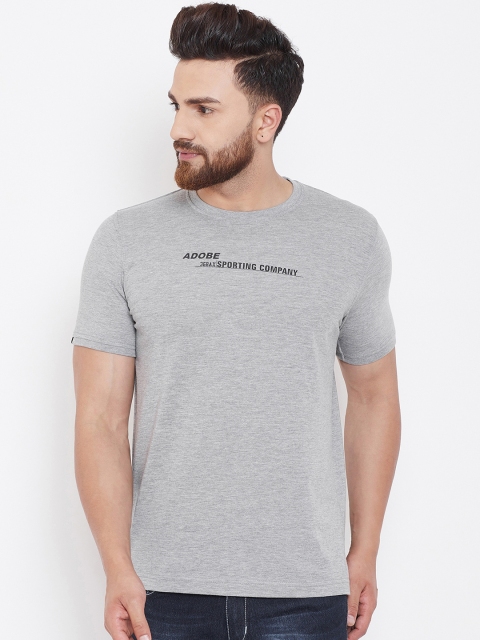 

Adobe Men Grey Melange Printed Round Neck T-shirt