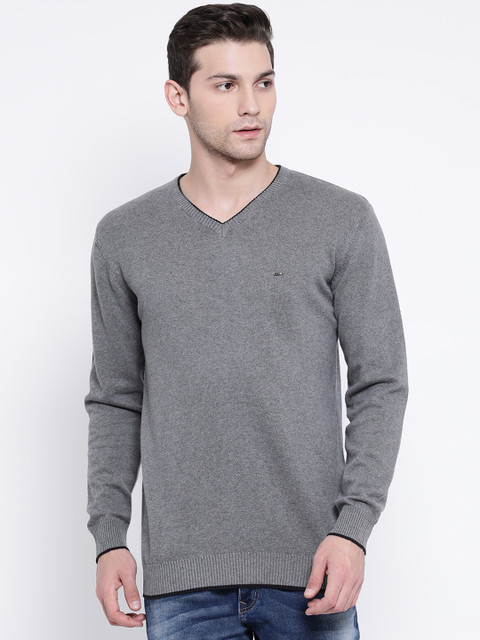 

Richlook Men Grey Solid Pullover Sweater