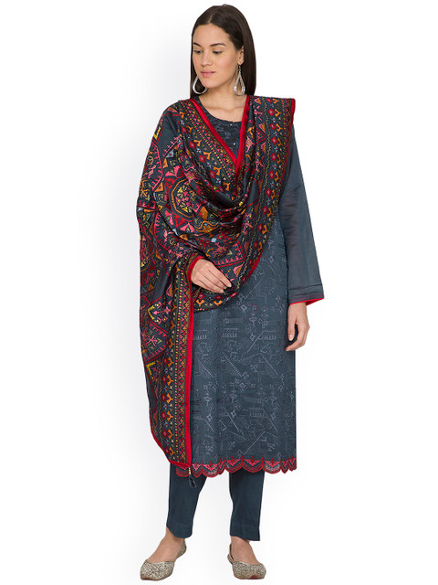 

Pernia Pop-Up Shop By NYSA & SHUBHANGI Navy Blue & Red Printed Kurta Set