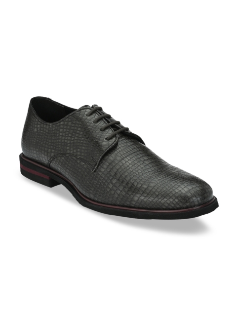 

Delize Men Grey Textured Formal Derbys