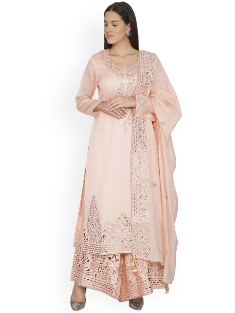 

Pernia Pop-Up Shop By NYSA & SHUBHANGI Peach-Coloured Embroidered Kurta set