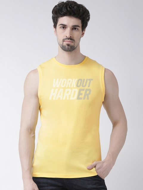 

Friskers Men Yellow & White Printed Round Neck T-shirt