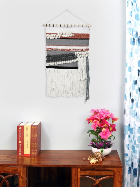 

Hosta Homes White & Grey Hand Made Wall Hanging