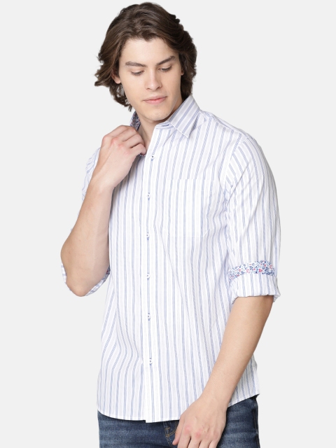 

Double Two Men White & Blue Slim Fit Striped Semiformal Shirt