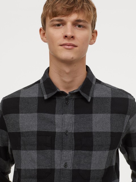 

H&M Men Grey Checked Cotton Flannel Shirt