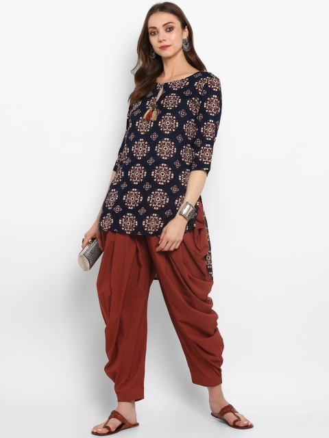 

aayusika Women Navy Blue & Maroon Printed Straight Kurta