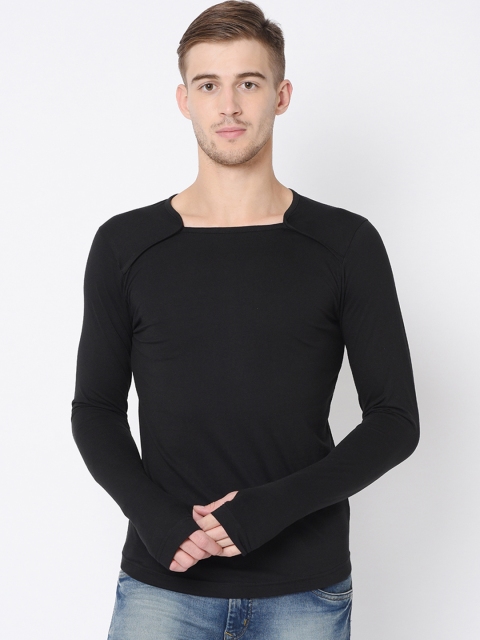 

Rigo Men Black Solid Round Neck T-shirt