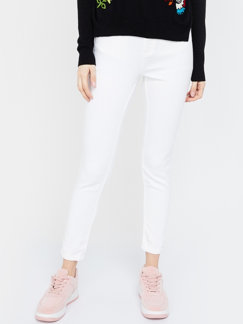 

Ginger by Lifestyle Women White Slim Fit Mid-Rise Clean Look Jeans
