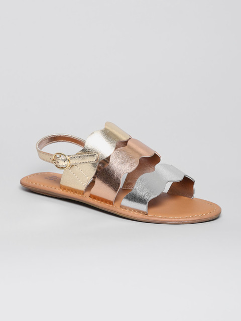 

GAP Girls Gold-Toned & Silver Colourblocked Open Toe Flats