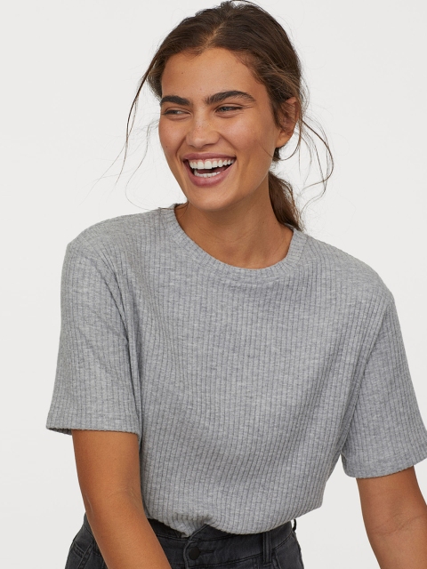 

H&M Women Grey Solid Relaxed T-shirt