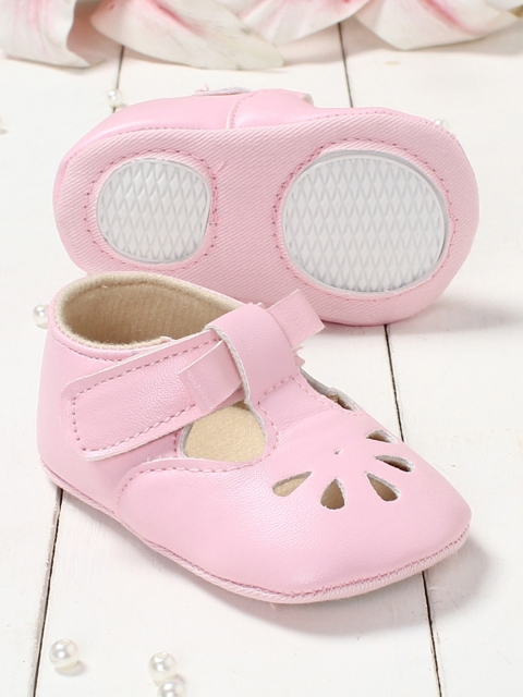 

Walktrendy Infant Girls Pink Cut-Work Velcro Mary Jane Booties