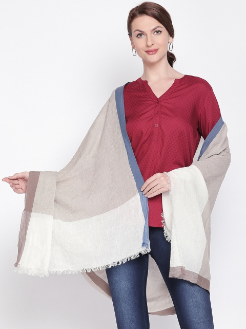 

Style Quotient Beige And Cream Colourblocked Scarves