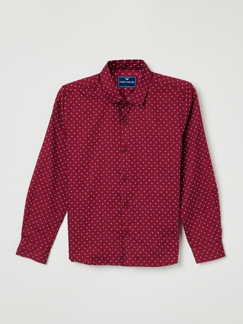 

Fame Forever by Lifestyle Boys Printed Maroon & White Slim Fit Casual Shirt