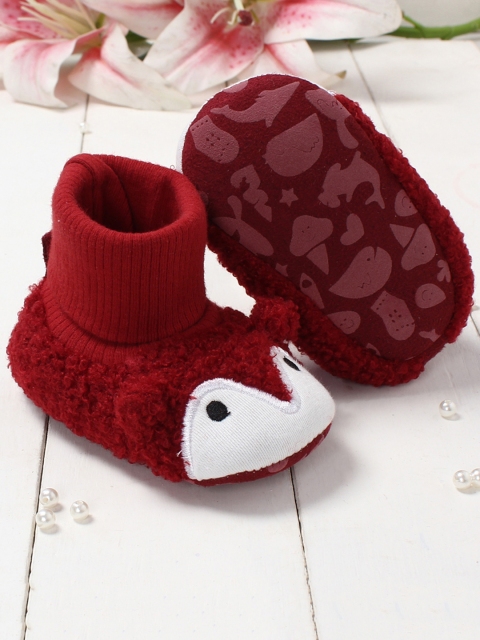 

Walktrendy Kids Red Solid Sock Booties