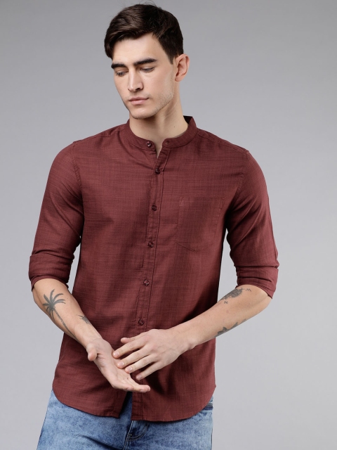 

HIGHLANDER Men Maroon Slim Fit Solid Casual Shirt