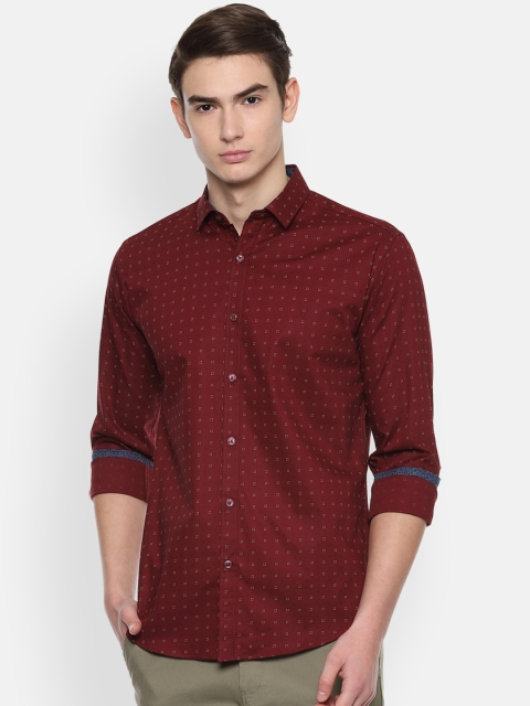 

V Dot Men Maroon Slim Fit Printed Casual Shirt
