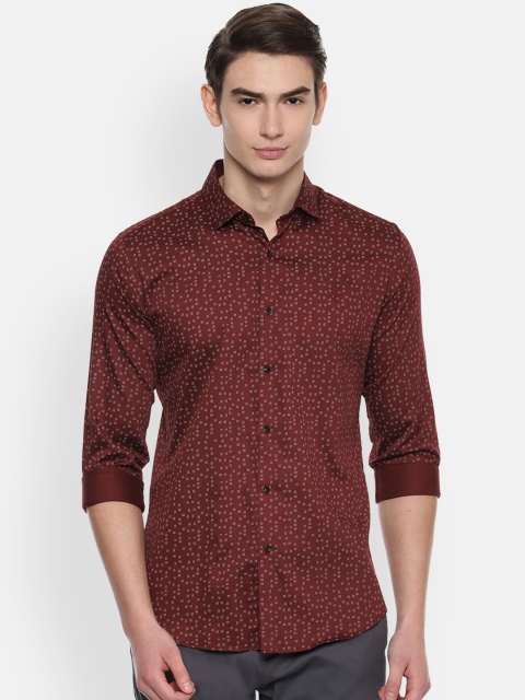 

V Dot Men Brown & White Skinny Fit Printed Casual Shirt