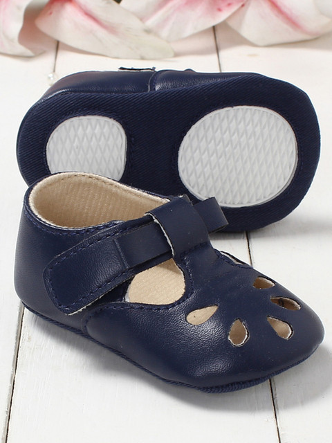 

Walktrendy Infant Girls Navy Blue Solid Cut-Work Velcro Mary Jane Booties