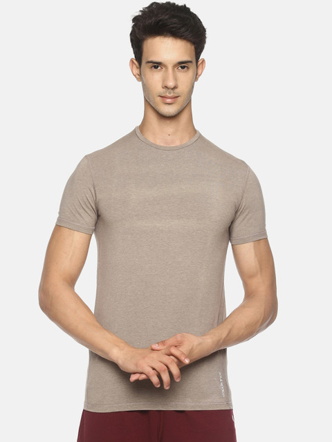 

Soul Space Men Beige & Grey Solid Round Neck T-shirt
