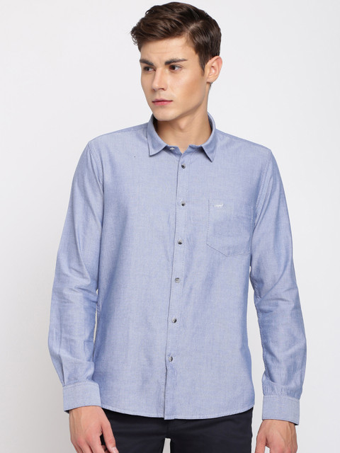 

Crocodile Men Blue Slim Fit Solid Casual Shirt