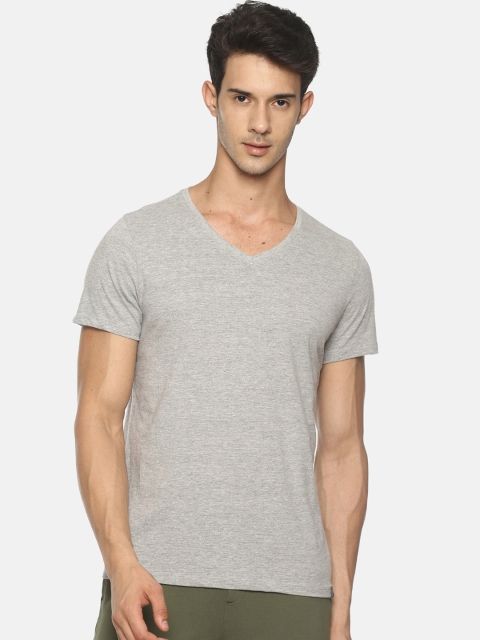 

Soul Space Men Grey Melange Solid V-Neck T-shirt