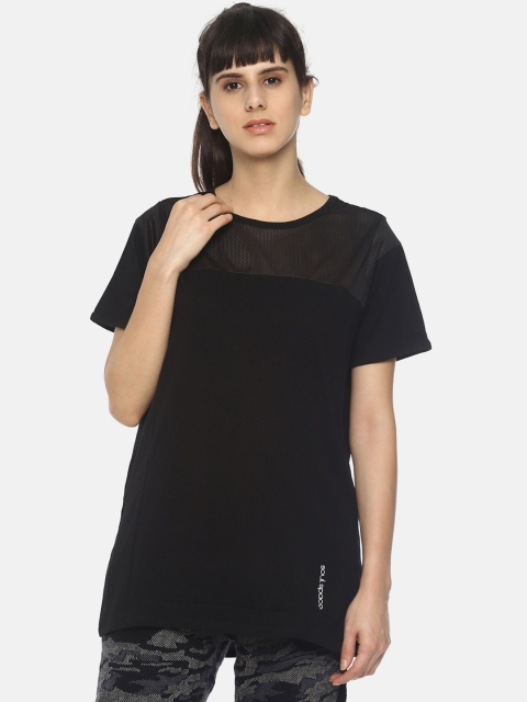 

Soul Space Women Black Solid Round Neck T-shirt