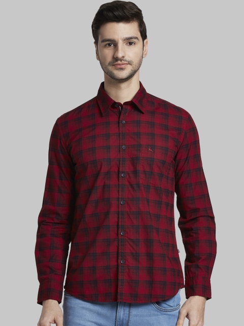 

Parx Men Red & Navy Blue Checked Slim Fit Casual Shirt