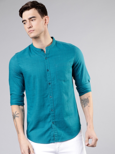 

HIGHLANDER Men Teal Slim Fit Solid Casual Shirt