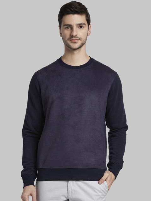 

Parx Men Navy Blue Solid Sweatshirt