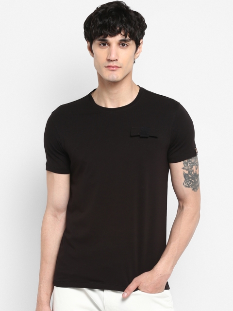 

SPYKAR Men Black Solid Round Neck T-shirt