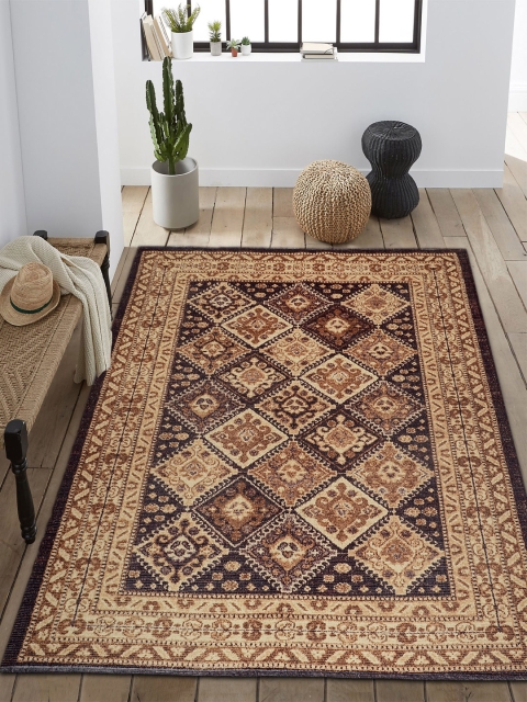 

Saral Home Maroon & Beige Diamond Pattern Microfibre Polyester Digital Printed Anti-Skid Carpet