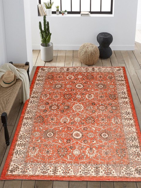 

Saral Home Orange & Beige Floral Microfibre Polyester Digital Printed Anti-Skid Carpet