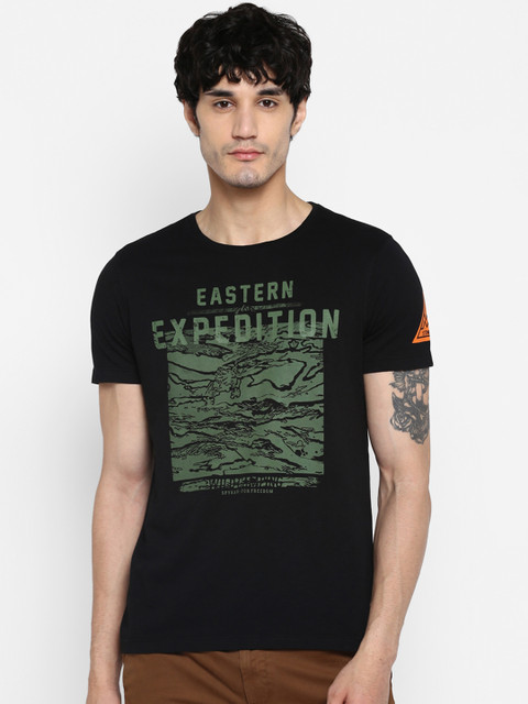 

SPYKAR Men Black & Green Printed Round Neck T-shirt